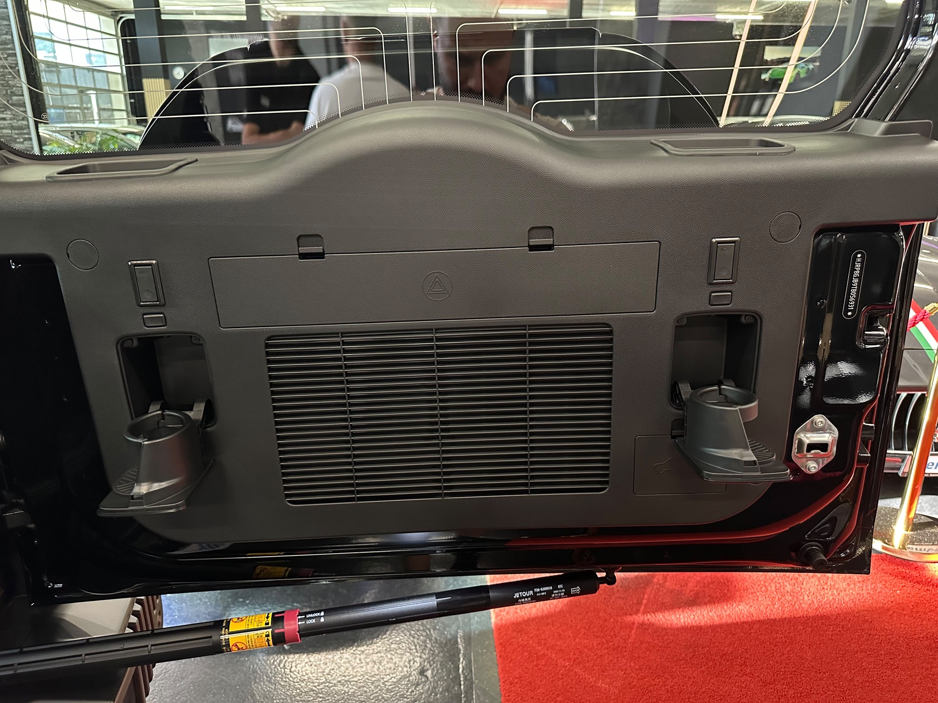 JETOUR T2 2.0 7DCT Real Time 4WD-image-23