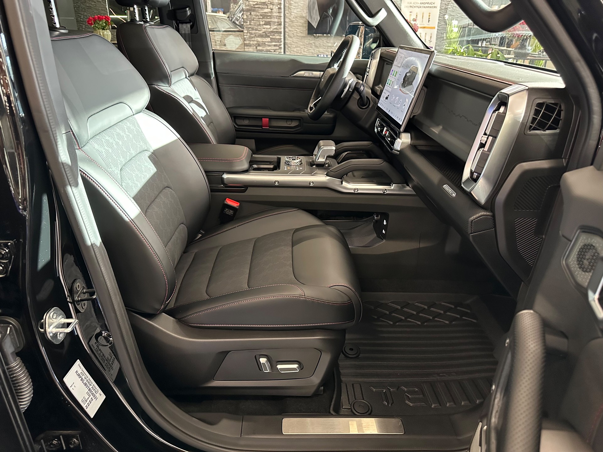 JETOUR T2 2.0 7DCT Real Time 4WD-image-18