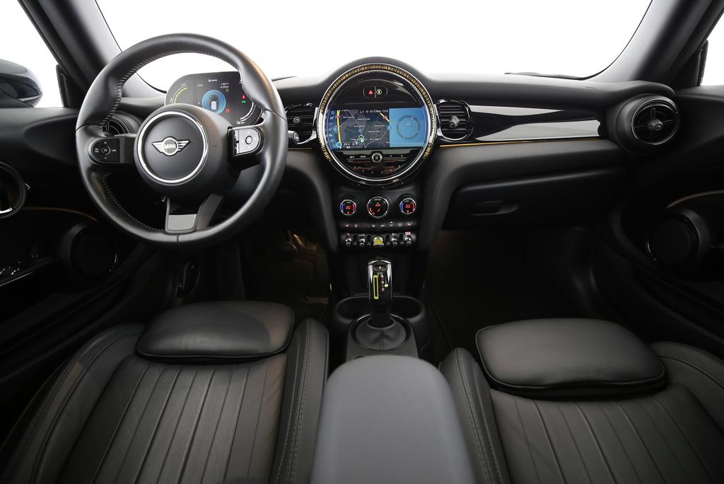 MINI F56 Cooper SE-image-8