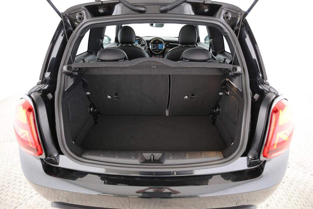 MINI F56 Cooper SE-image-13