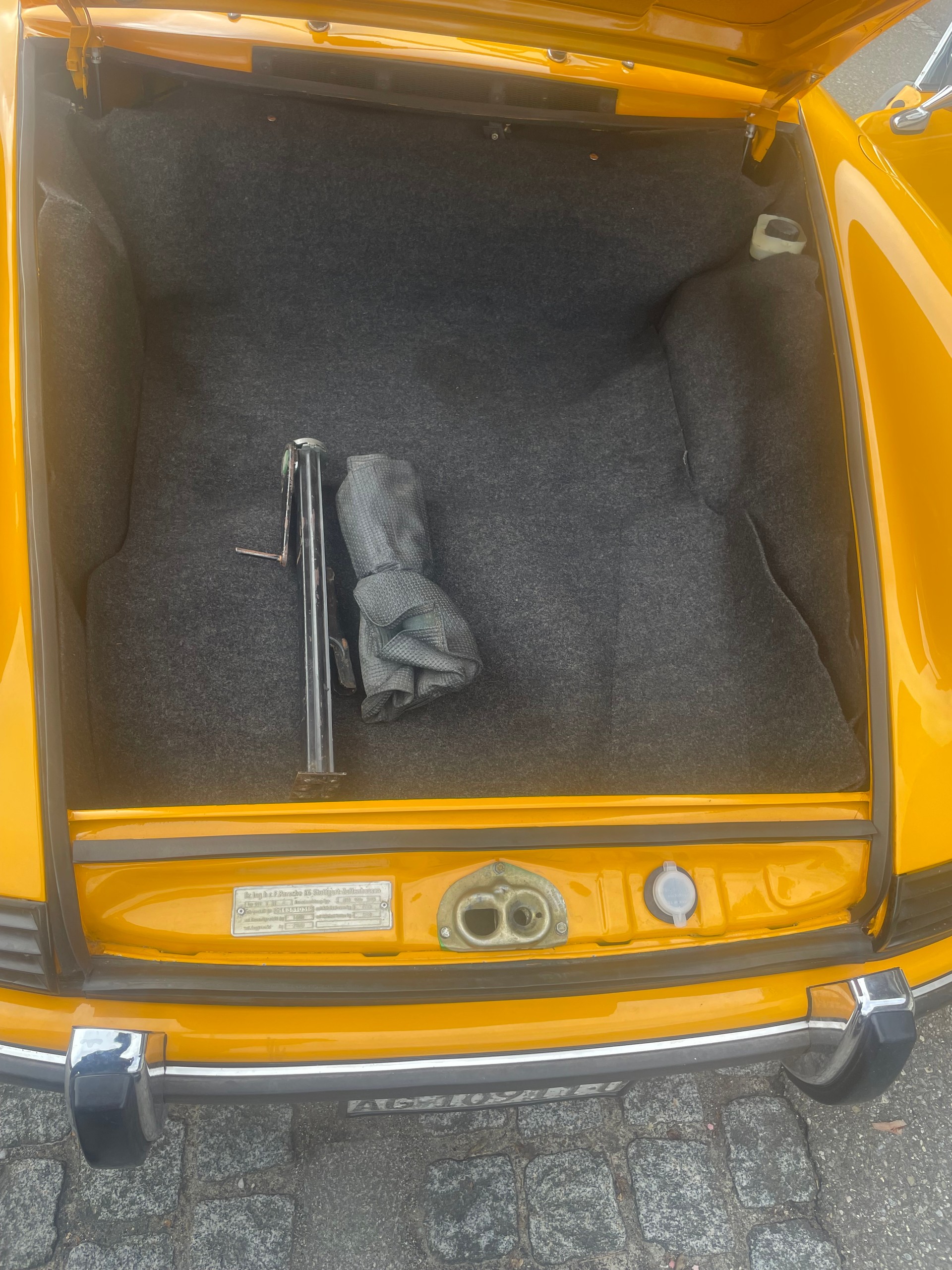 PORSCHE 911 2,4 T targa-image-7