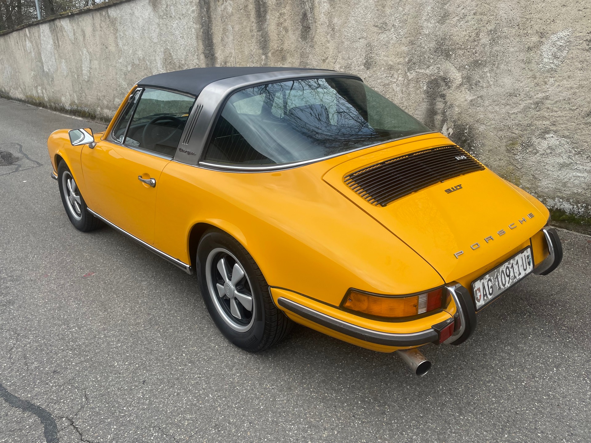 PORSCHE 911 2,4 T targa-image-2