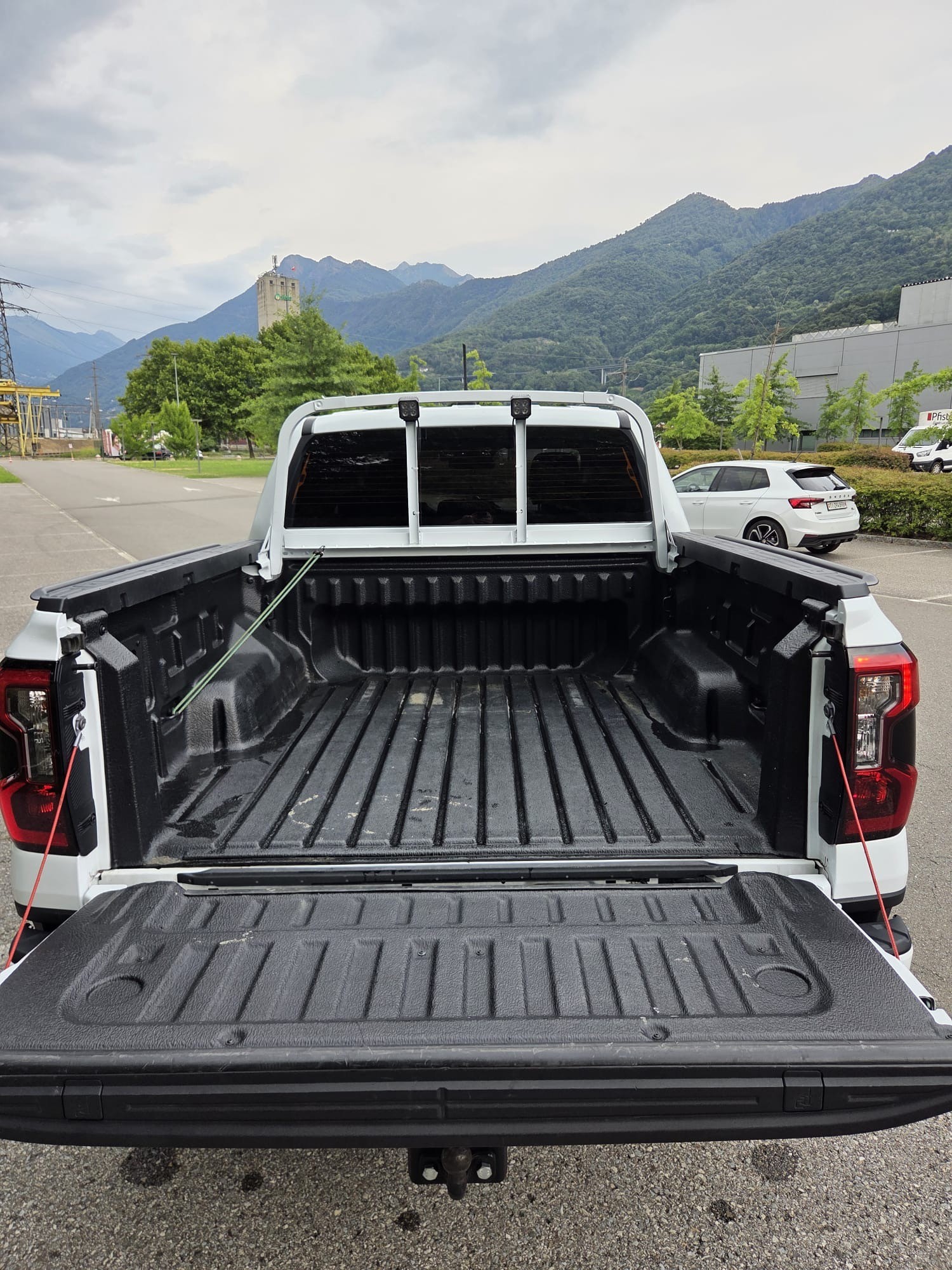 FORD 2.0 EcoBlue 4x4 XLT-image-4