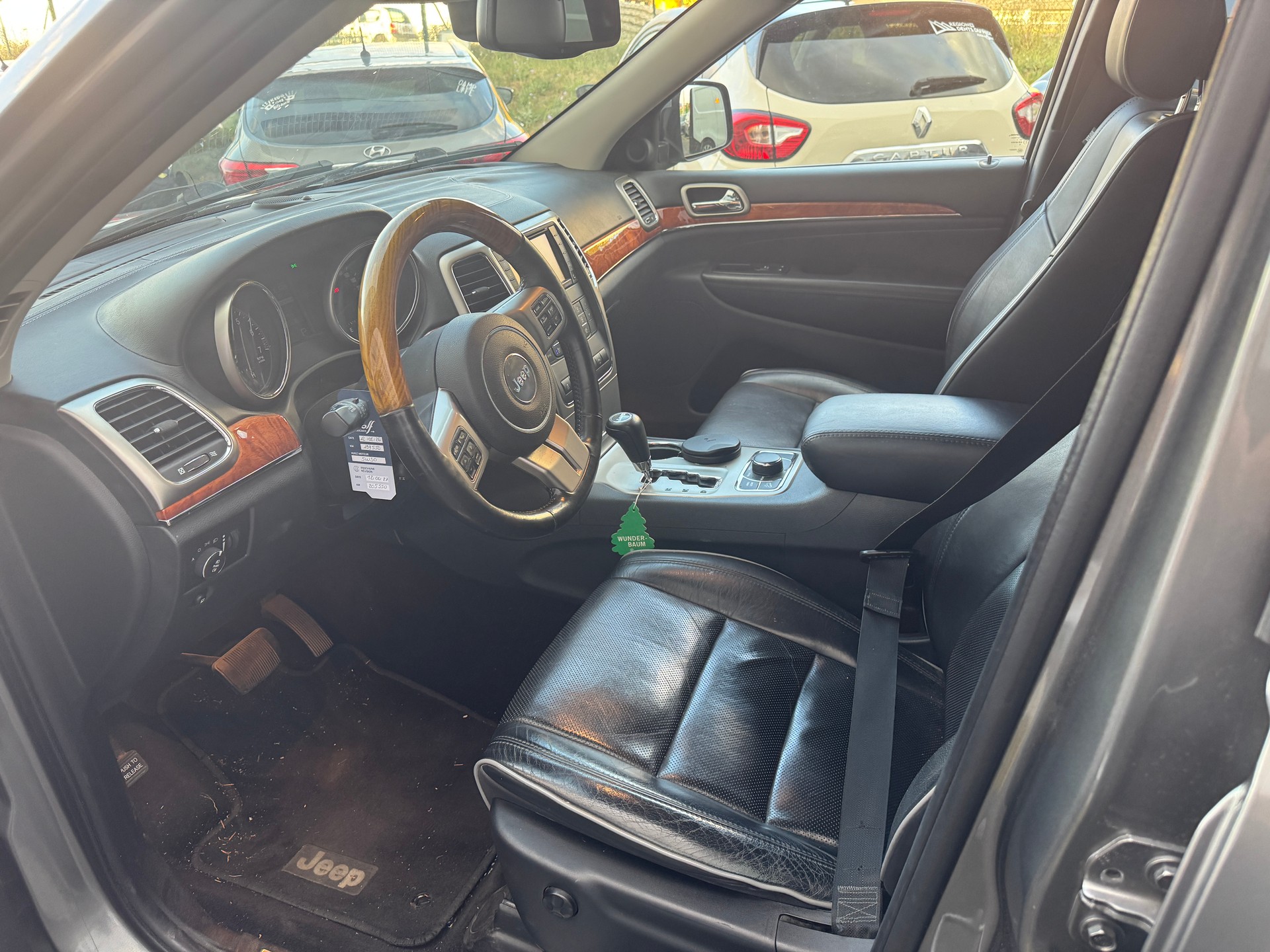 JEEP Grand Cherokee 3.6 V6 Limited Automatic-image-9