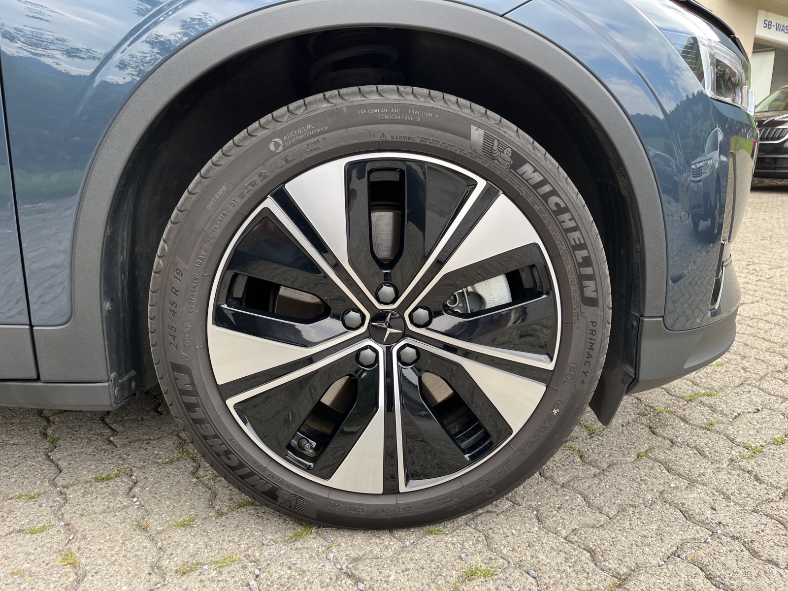 POLESTAR Polestar 2 Long Range Dual 78 kWh MY23-image-14