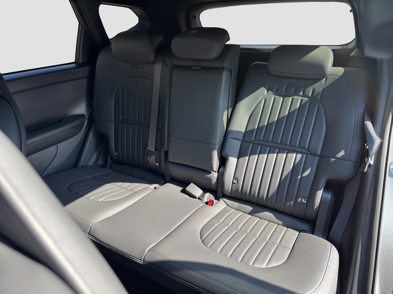 KIA Seltos 1.6 T-GDi X-Line-image-5
