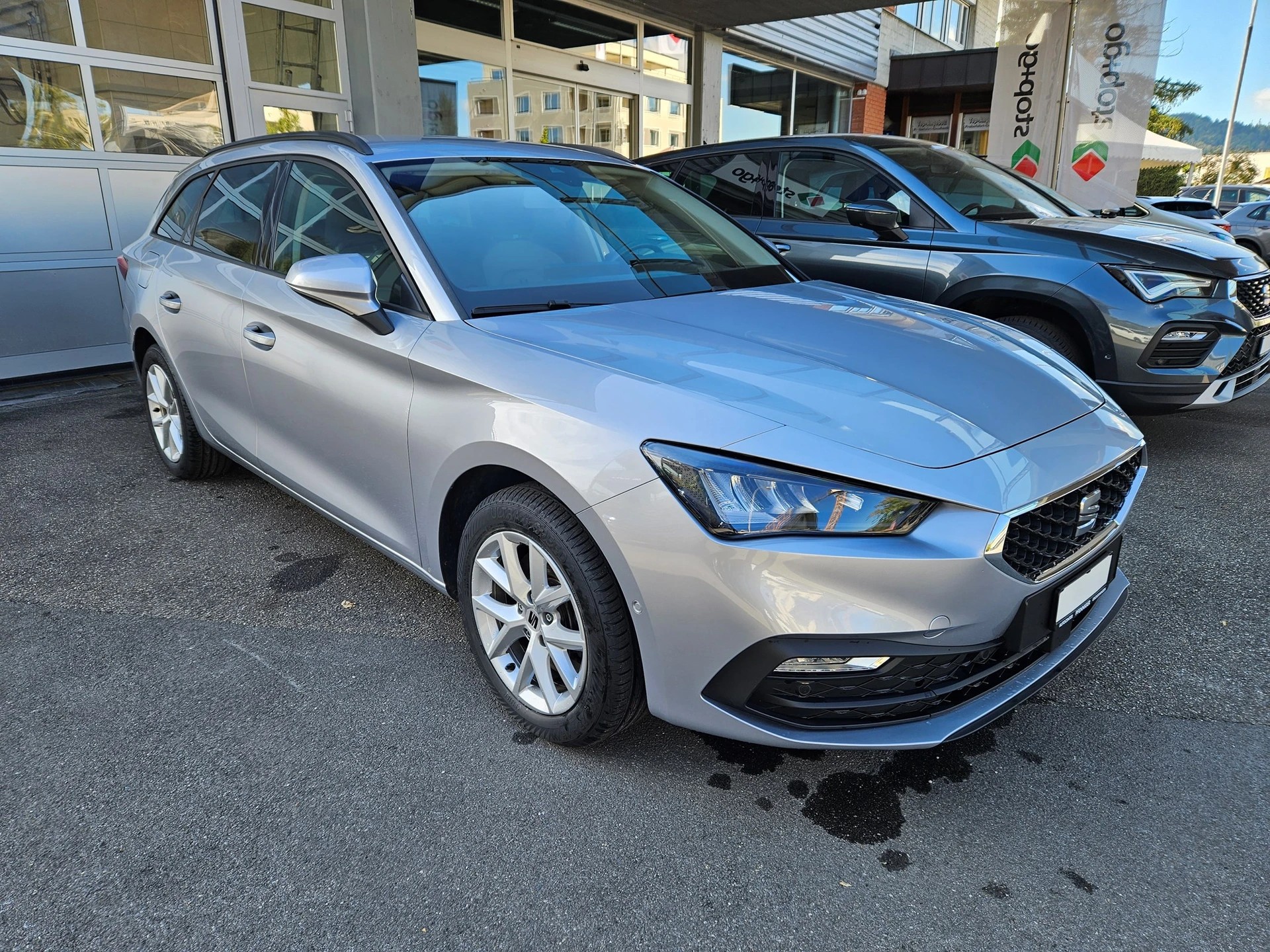 SEAT Leon ST 2.0 TDI EVO DSG Style-image-0