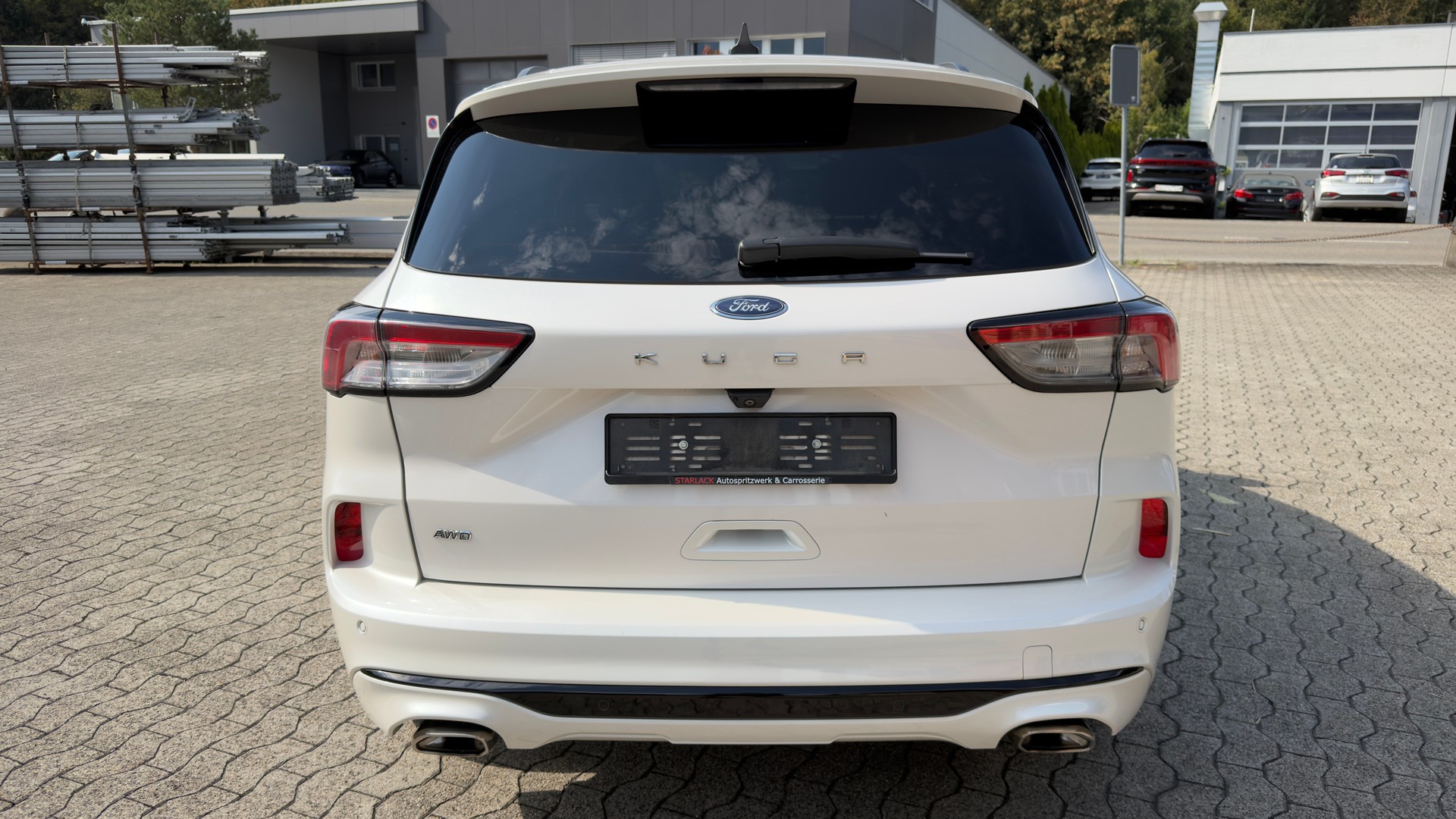 FORD Kuga 2.0 TDCi EcoBlue ST-Line X 4WD-showroom-element-3