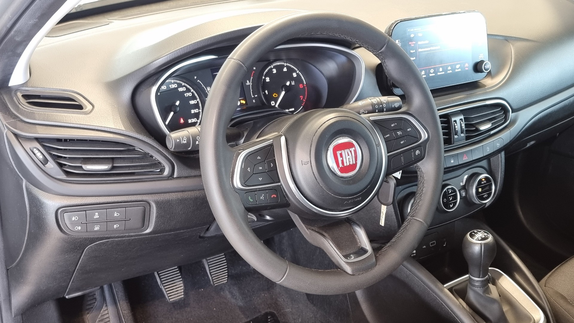 FIAT Tipo SW 1.0 T3 City Life-image-9
