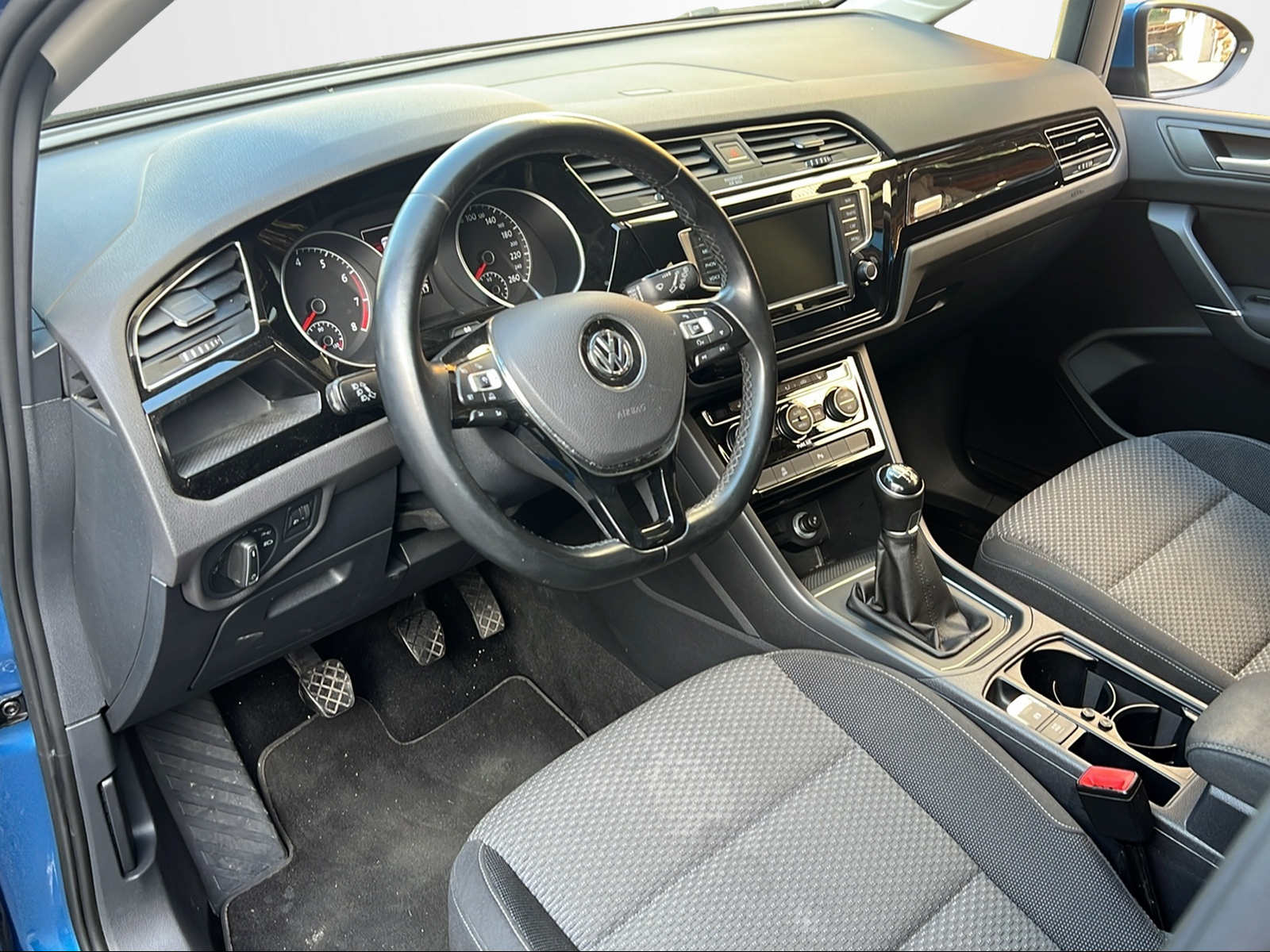 VW Touran 1.4 TSI BlueMotion Technology Highline-image-9
