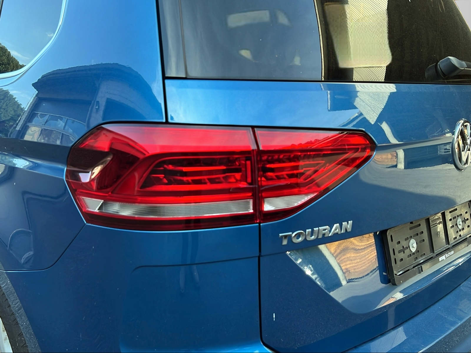VW Touran 1.4 TSI BlueMotion Technology Highline-image-4