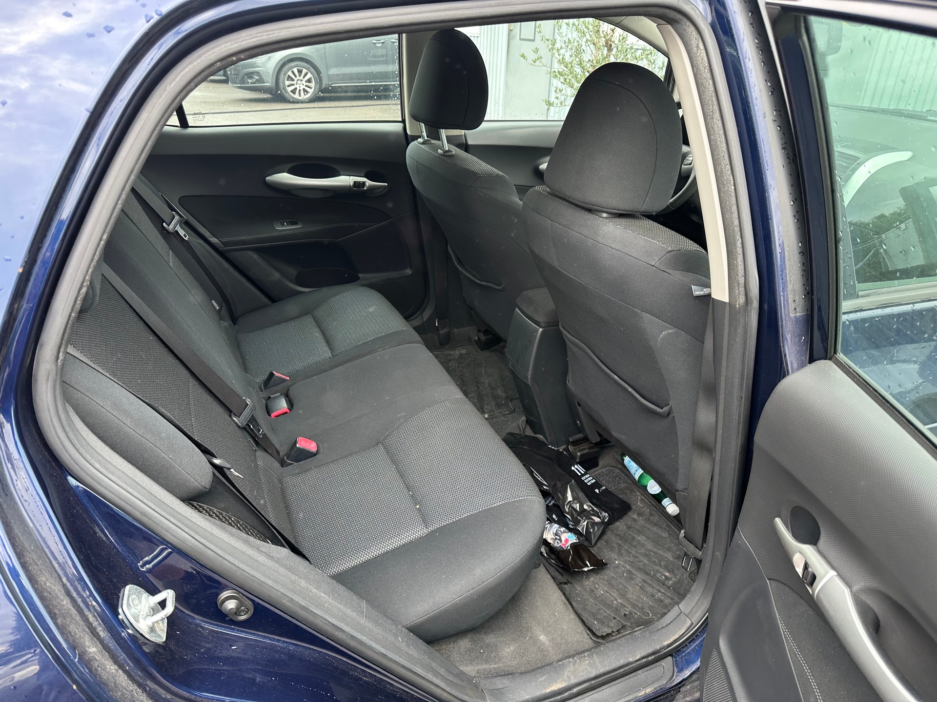 TOYOTA Auris 1.8 16V HSD Linea Sol-image-6