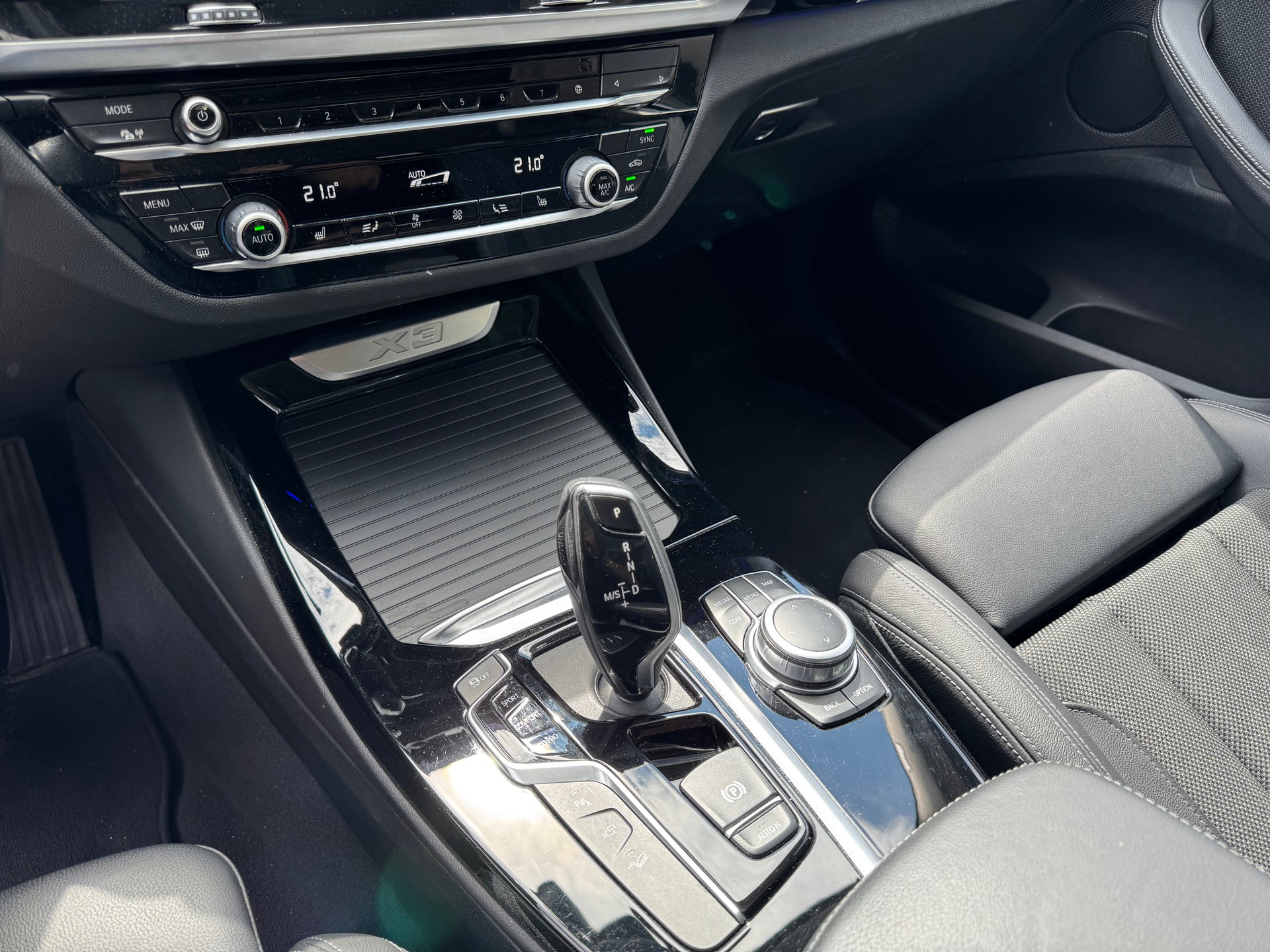 BMW X3 xDrive 48V 20d Luxury Line Steptronic-image-8