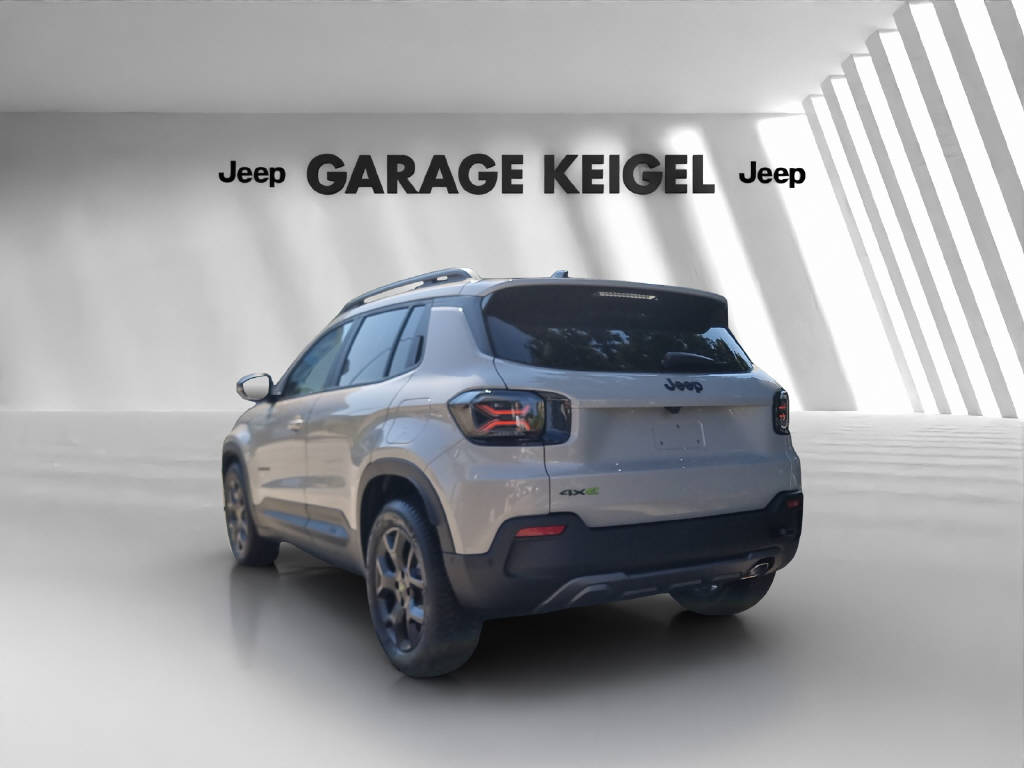 JEEP Avenger 1.2 MHEV Overland 4xe-image-2