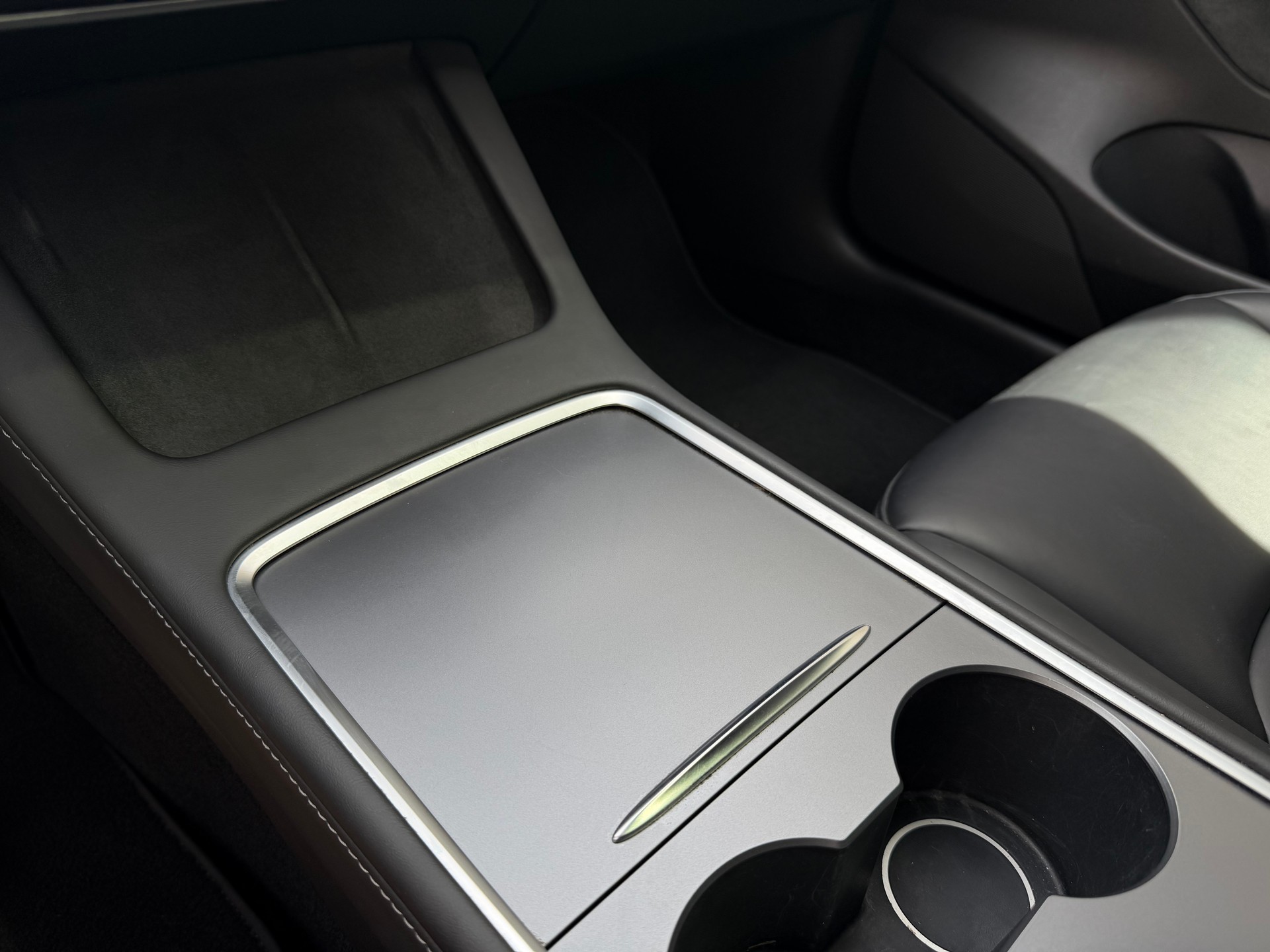 TESLA Model 3 Long Range Dual Motor AWD-image-26