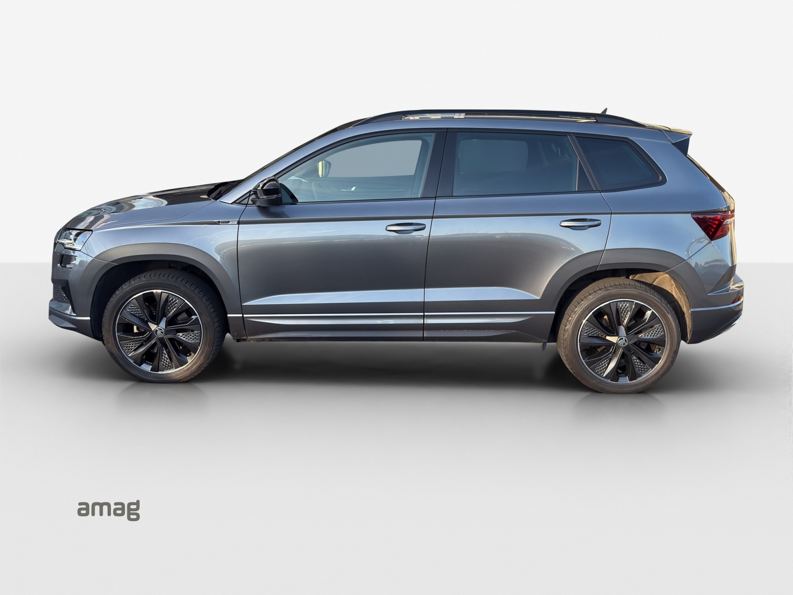 SKODA Karoq 1.5 TSI SportLine DSG-image-1