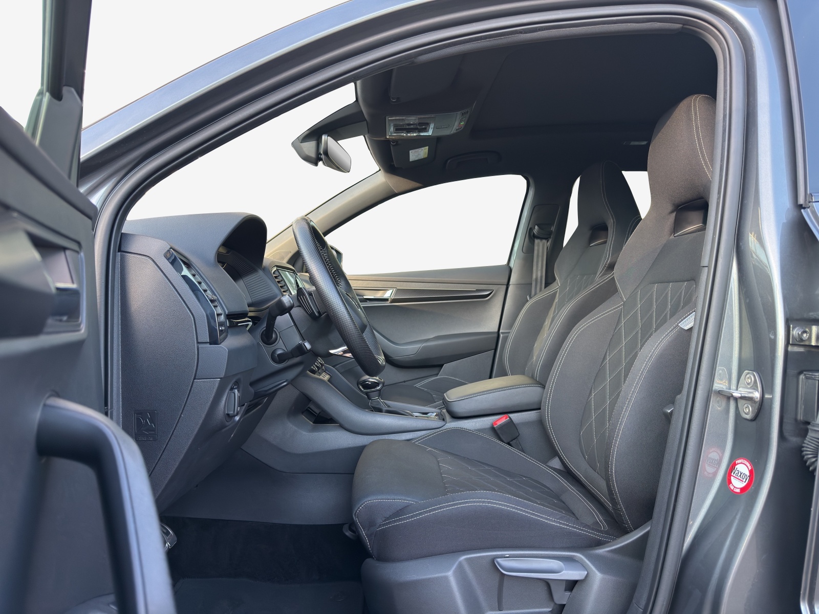 SKODA Karoq 1.5 TSI SportLine DSG-image-7