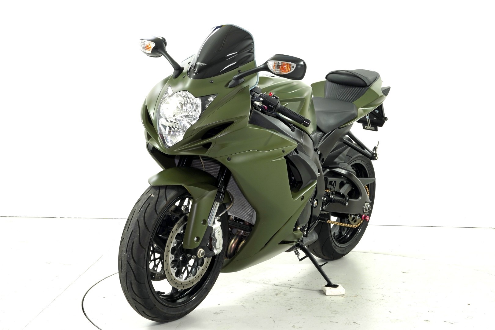 SUZUKI GSX-R 600 ABS-showroom-element-2