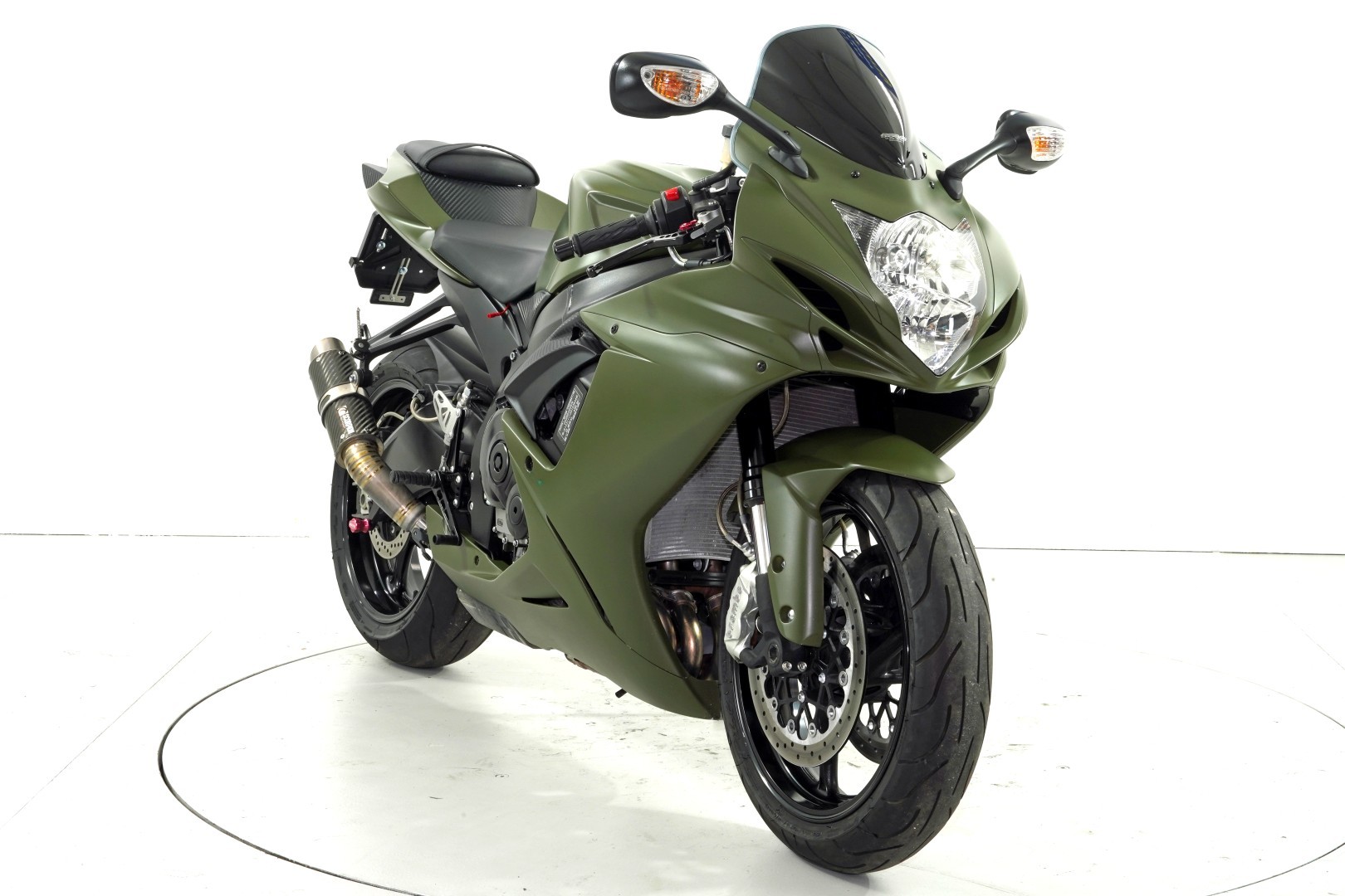 SUZUKI GSX-R 600 ABS-showroom-element-1