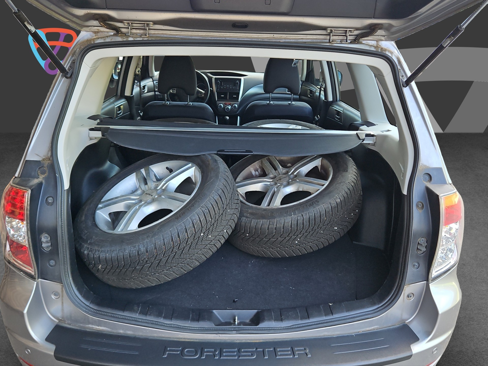 SUBARU Forester 2.0X Swiss manuelles Getriebe mit Untersetzung und Anhängerkupplung-image-8