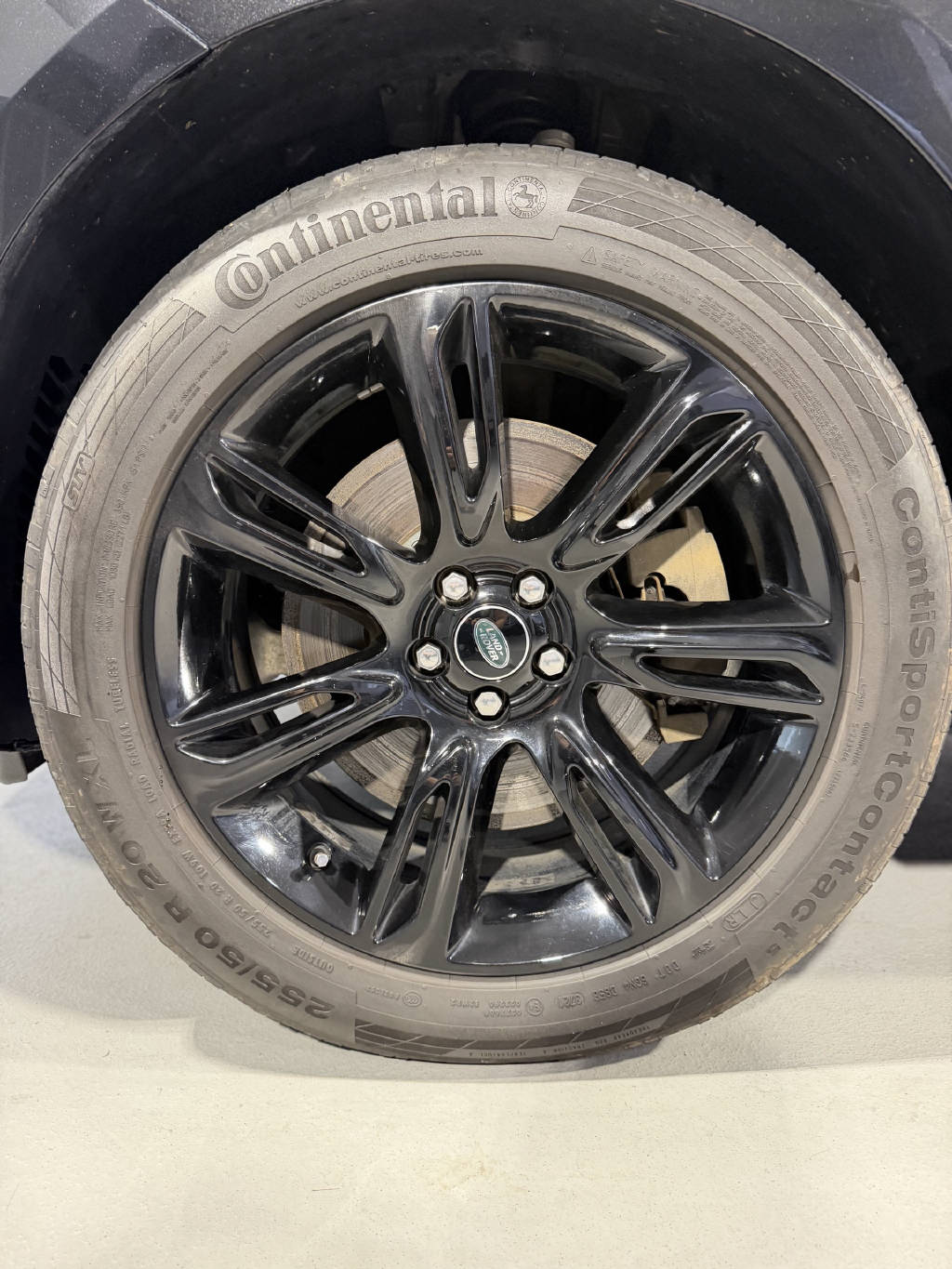 LAND ROVER Range Rover Velar 2.0 P400e R-Dynamic SE-image-11