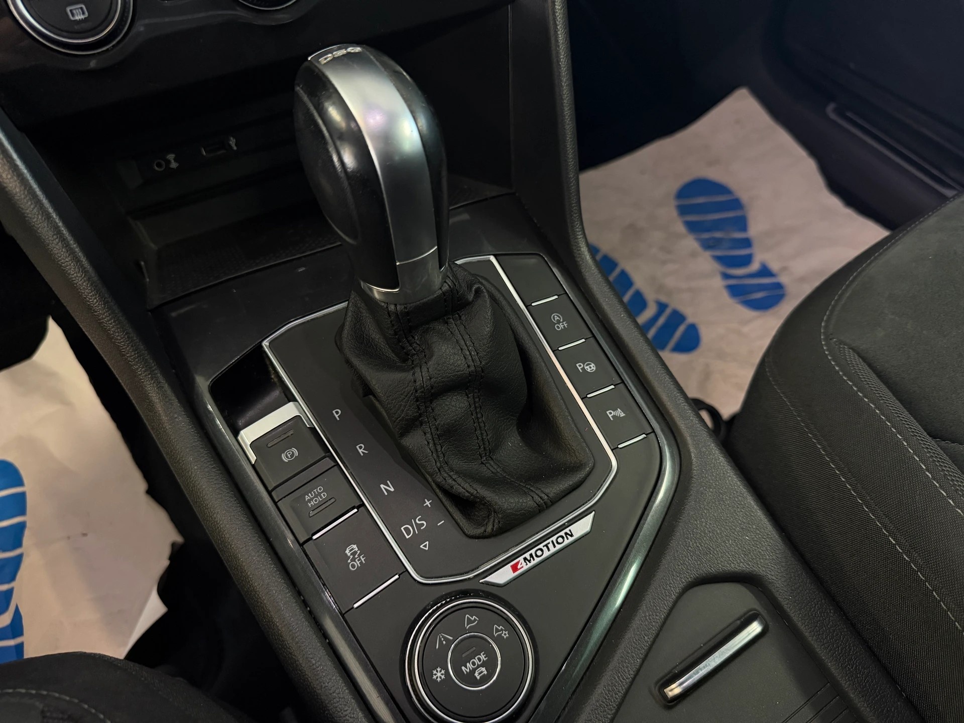 VW Tiguan 2.0TSI Highline 4Motion DSG | Ab MFK 05.2025 | RF-Kamera | Active Info Display-image-13