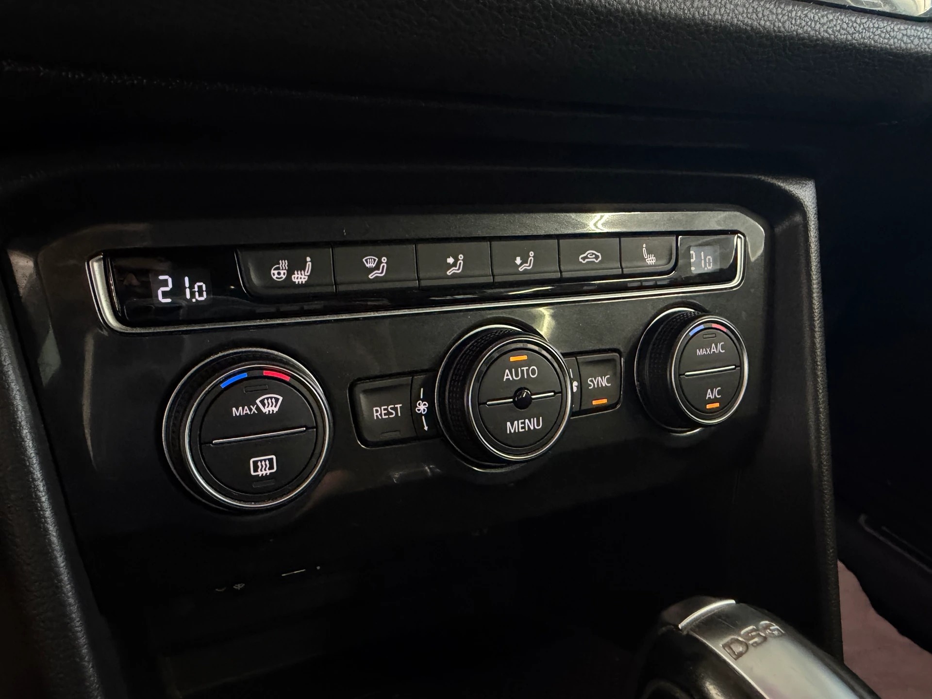 VW Tiguan 2.0TSI Highline 4Motion DSG | Ab MFK 05.2025 | RF-Kamera | Active Info Display-image-12