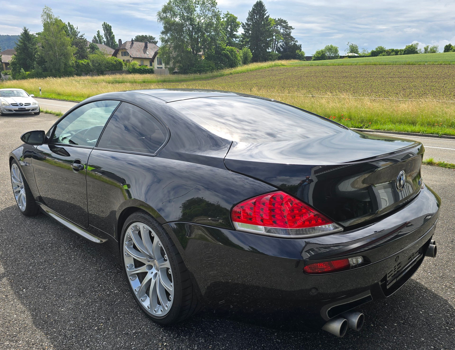 BMW M6-image-7