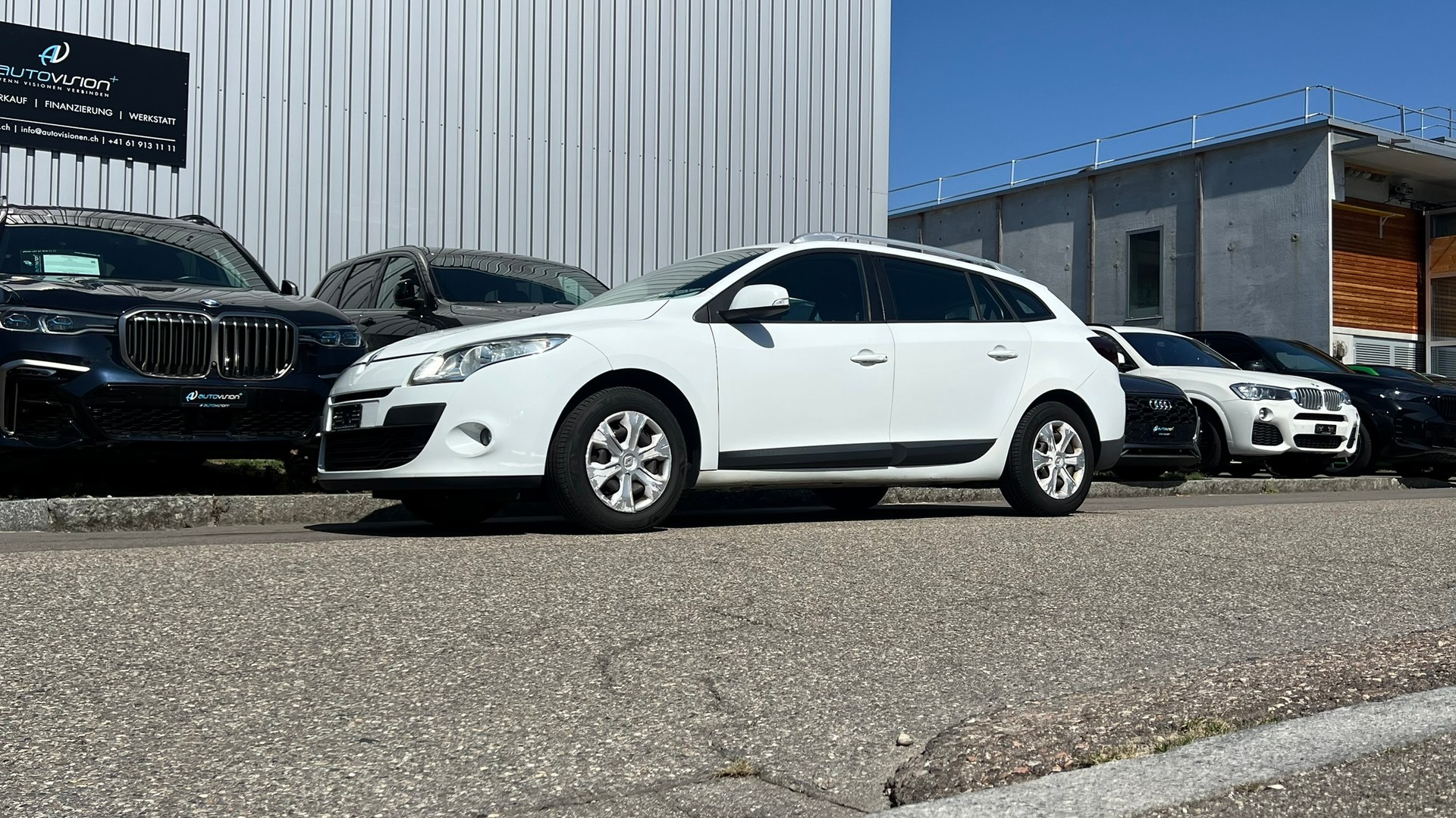 RENAULT MÉGANE GRANDTOUR 1.5 dCi EXPRESSION l 110 PS-image-8