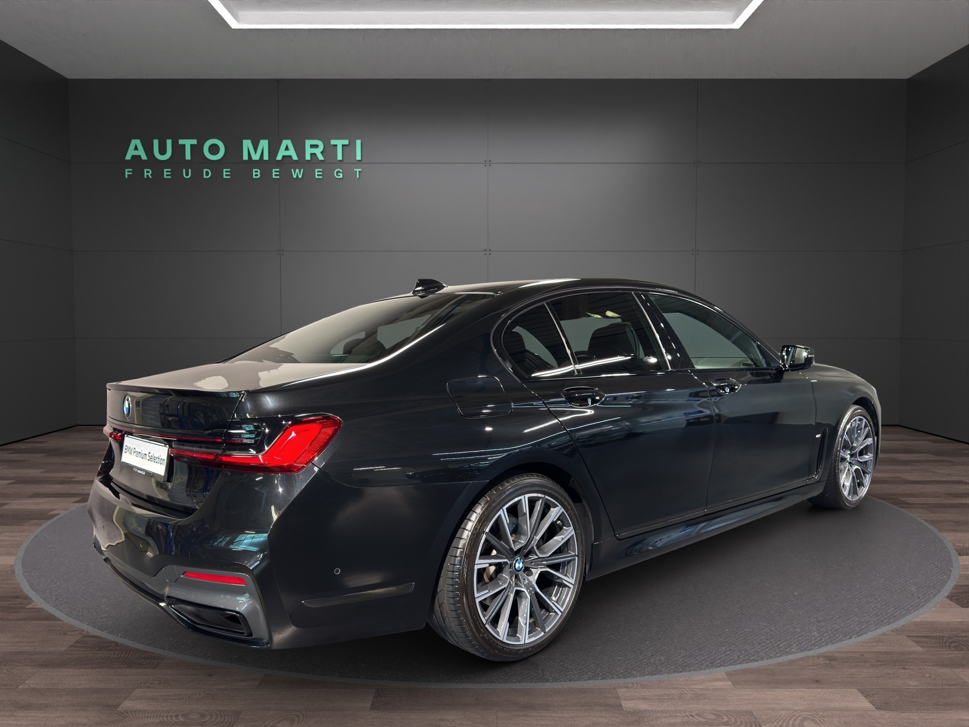 BMW 730d xDrive M Sport-image-3