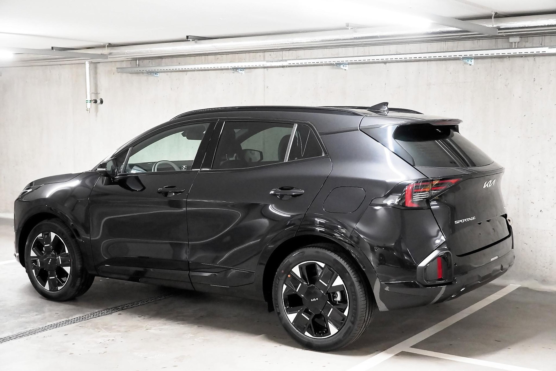KIA Sportage 1.6 T-GDi Hybrid GT-Line-image-6