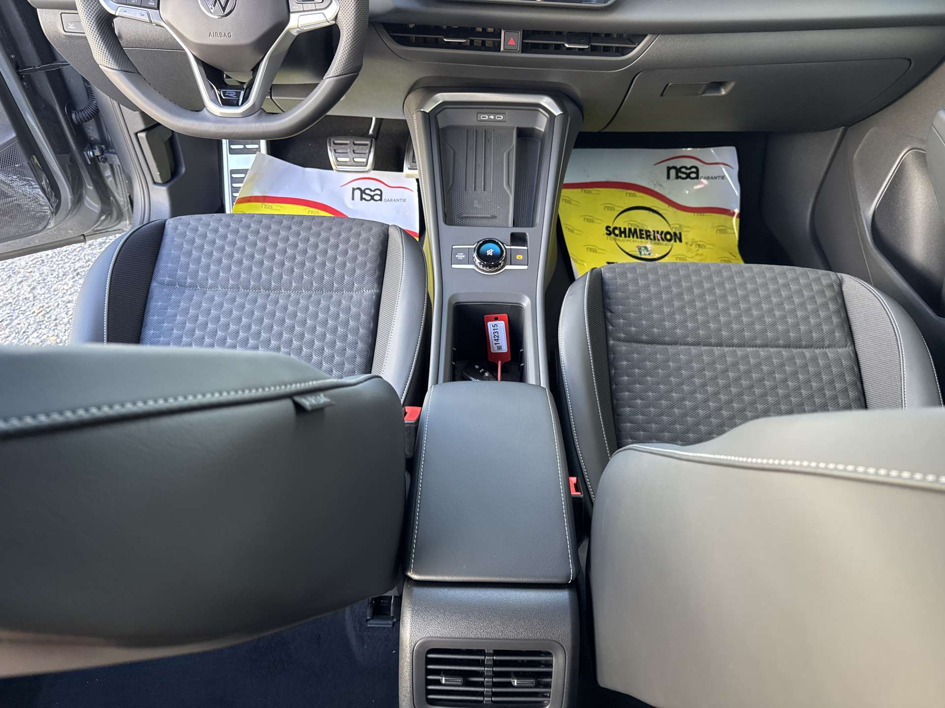 VW T-Roc 1.5 eTSi mHEV R-Line DSG-Automat-image-13
