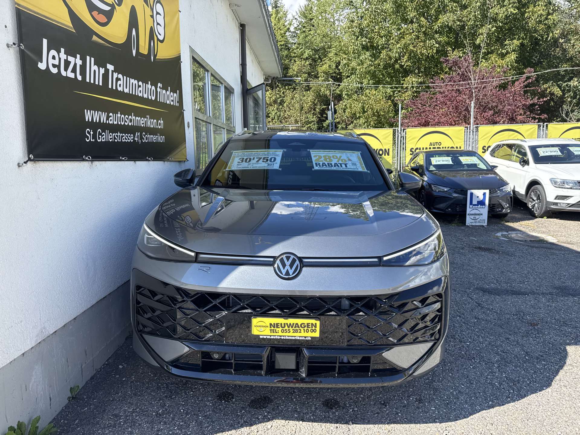 VW T-Roc 1.5 eTSi mHEV R-Line DSG-Automat-image-14