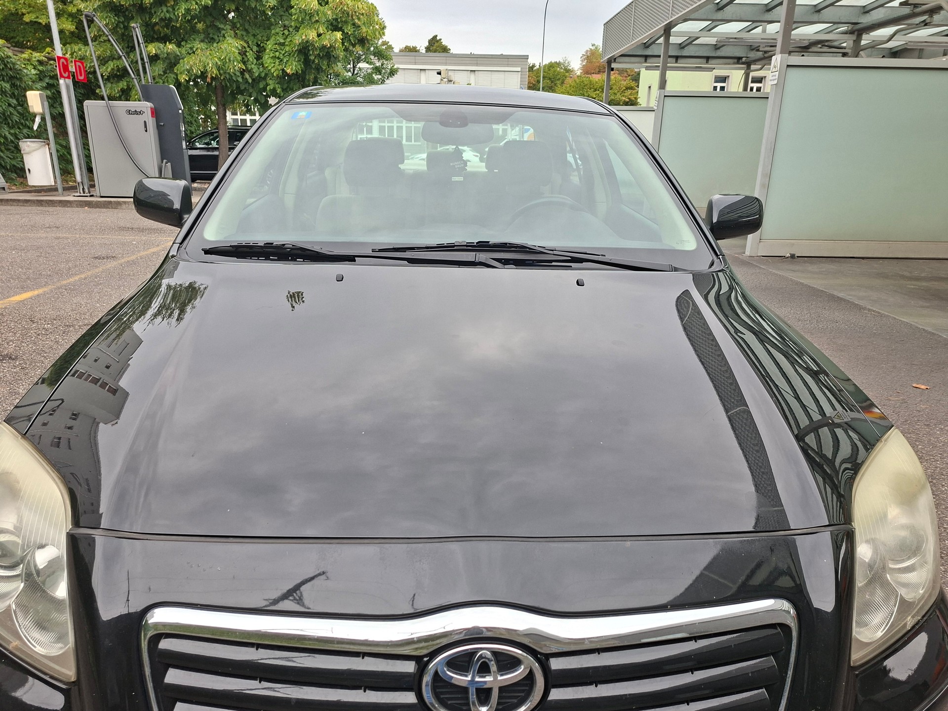 TOYOTA Avensis 2.0D-4 D Linea Sol Sedan-image-5