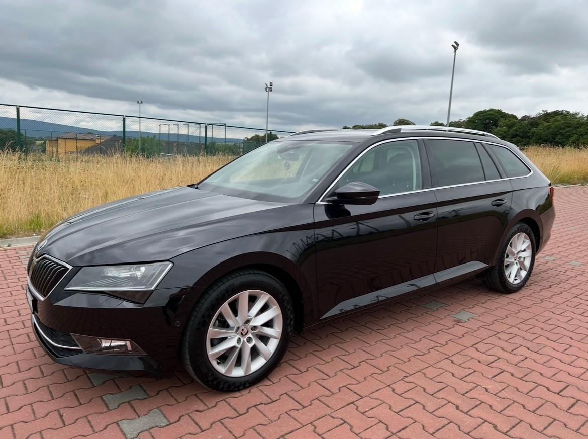 SKODA 2.0 TDI 190 Style DSG-image-1