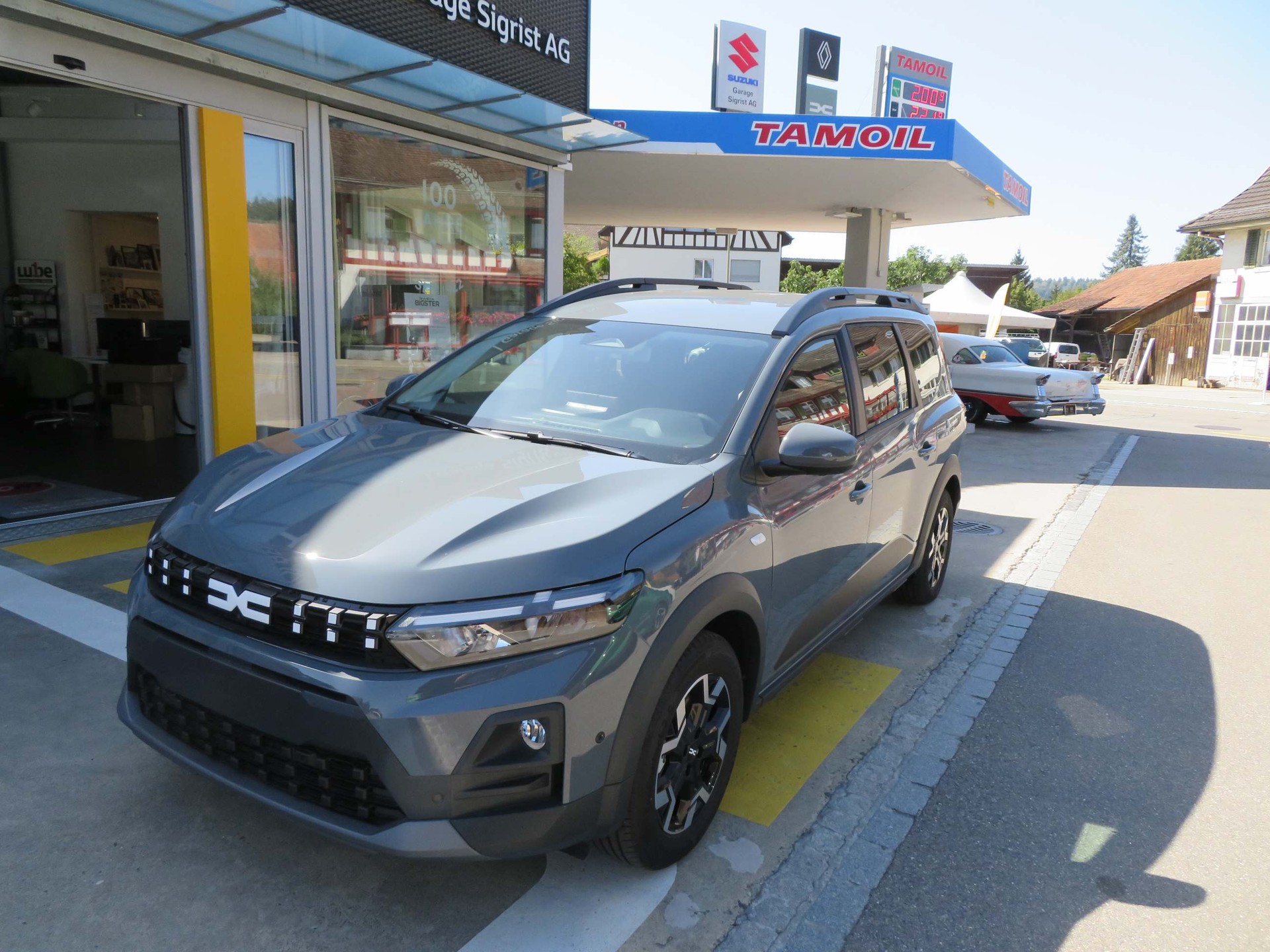 DACIA Jogger 1.8 Hybrid Journey 7P-image-1