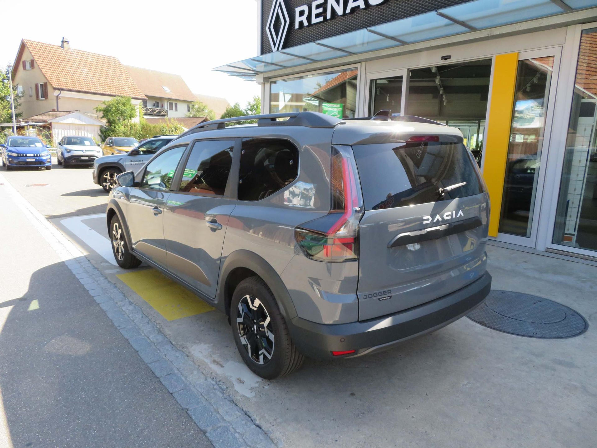 DACIA Jogger 1.8 Hybrid Journey 7P-image-6
