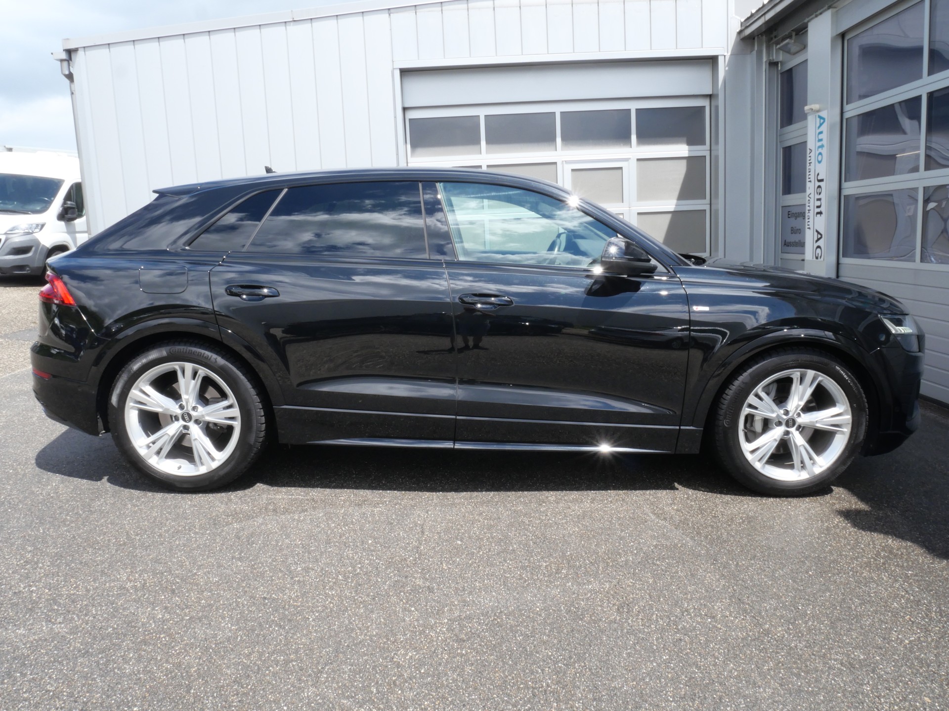 AUDI Q8 50 TDI quattro tiptronic *CH-Auto, Allradlenkung, 360°-Kamera, AHK*-image-4