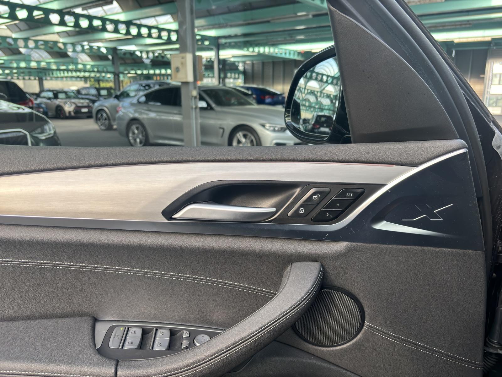 BMW X3 20d xDrive paddles-image-18