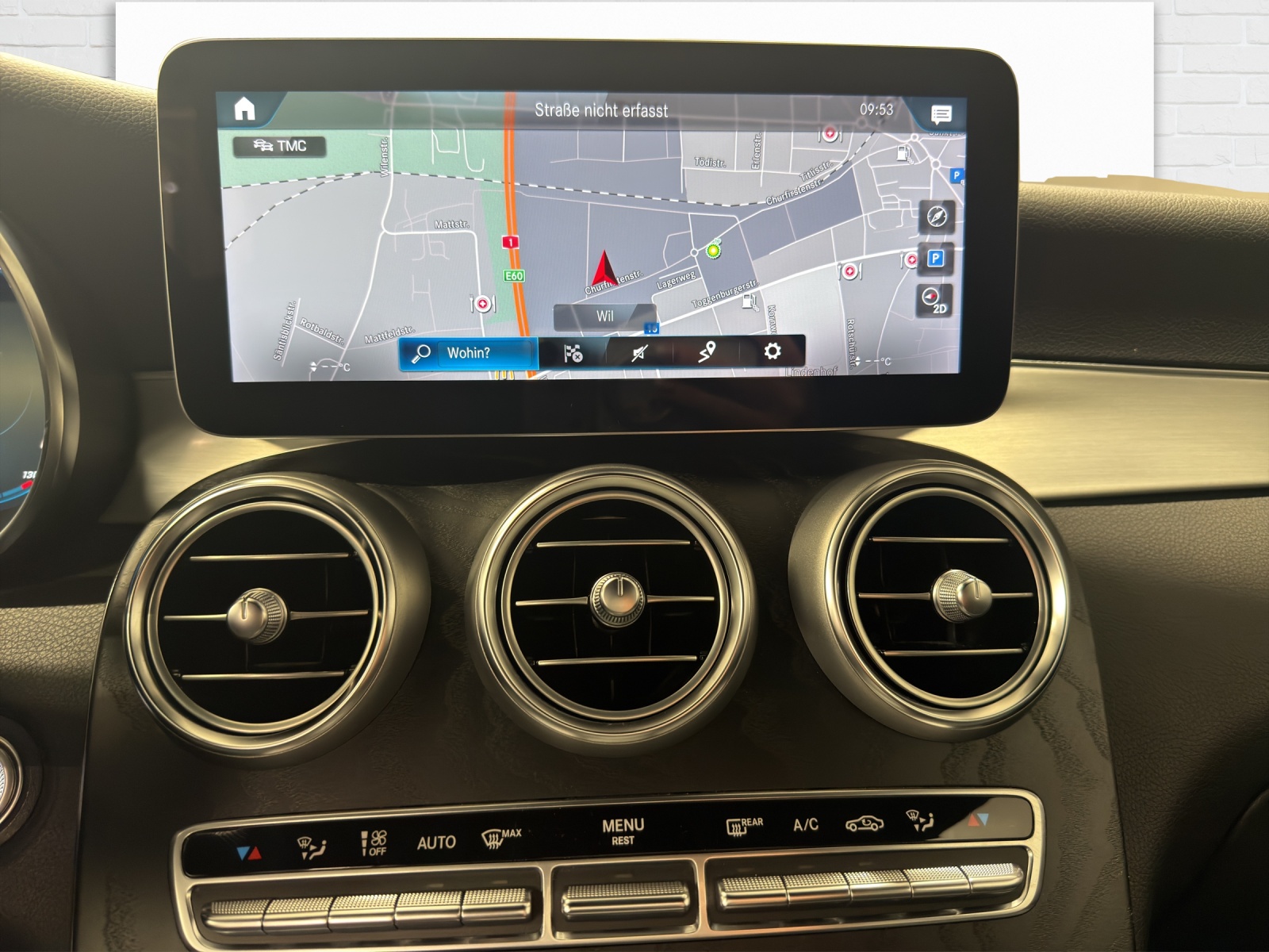 MERCEDES-BENZ GLC 220 d AMG Line 4Matic-image-8