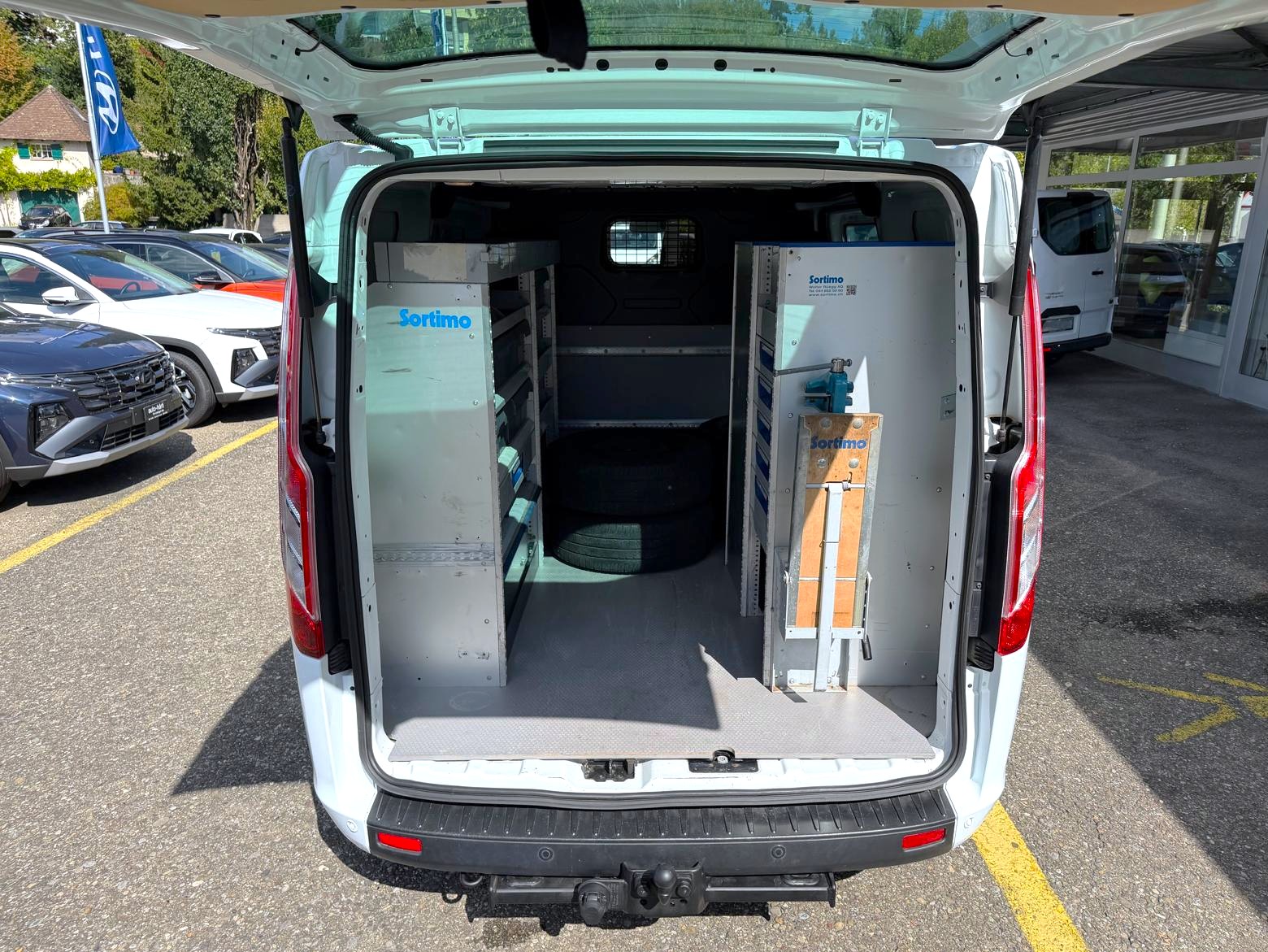 FORD Transit Cust 320 L1 Trend-image-14