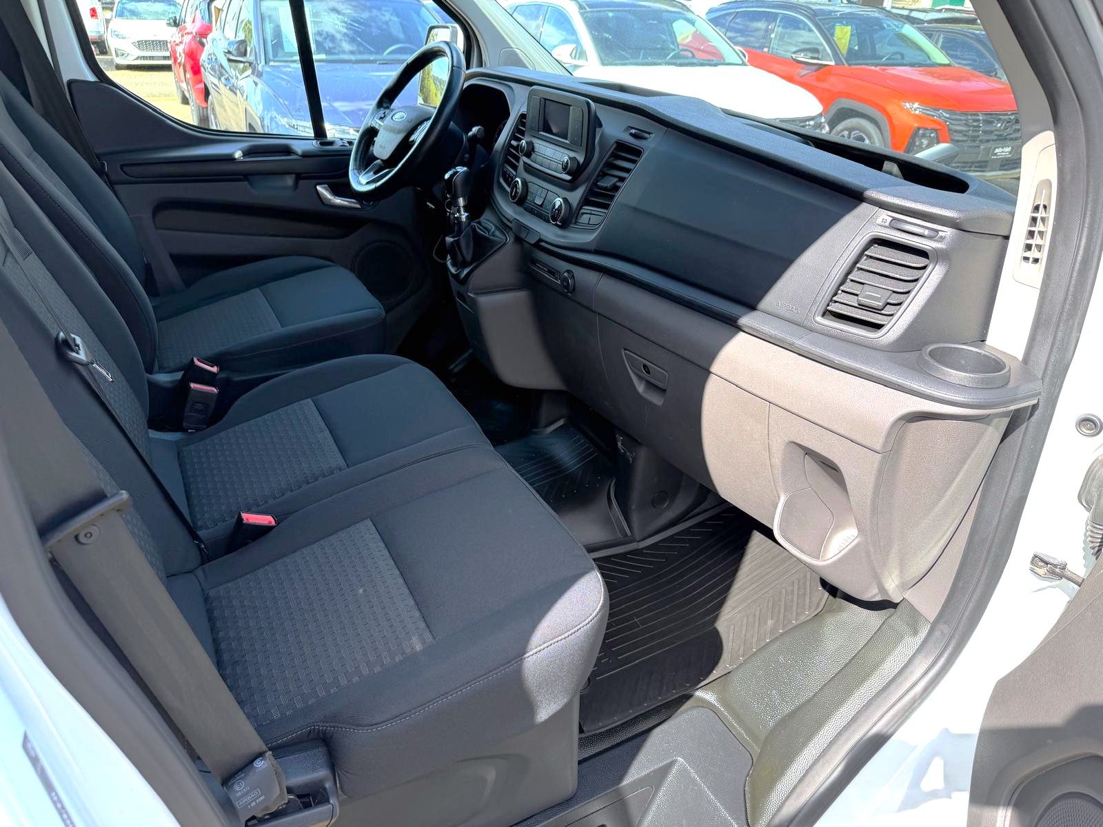 FORD Transit Cust 320 L1 Trend-image-4