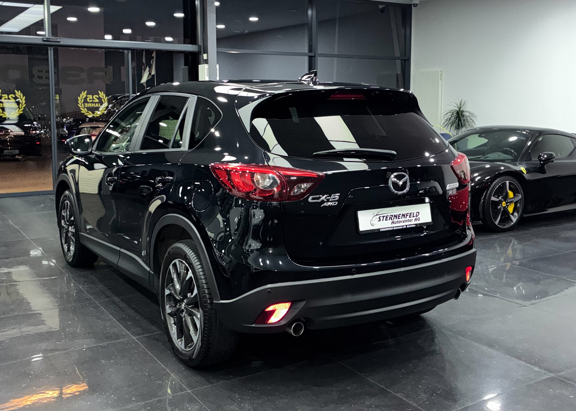 MAZDA CX-5 2.2 D HP Revolution AWD Automatic-image-4