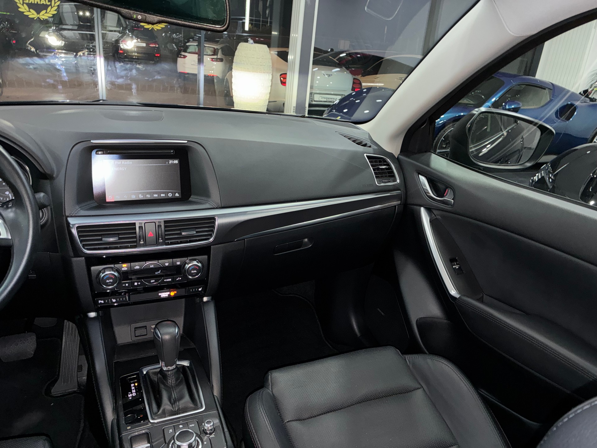 MAZDA CX-5 2.2 D HP Revolution AWD Automatic-image-9