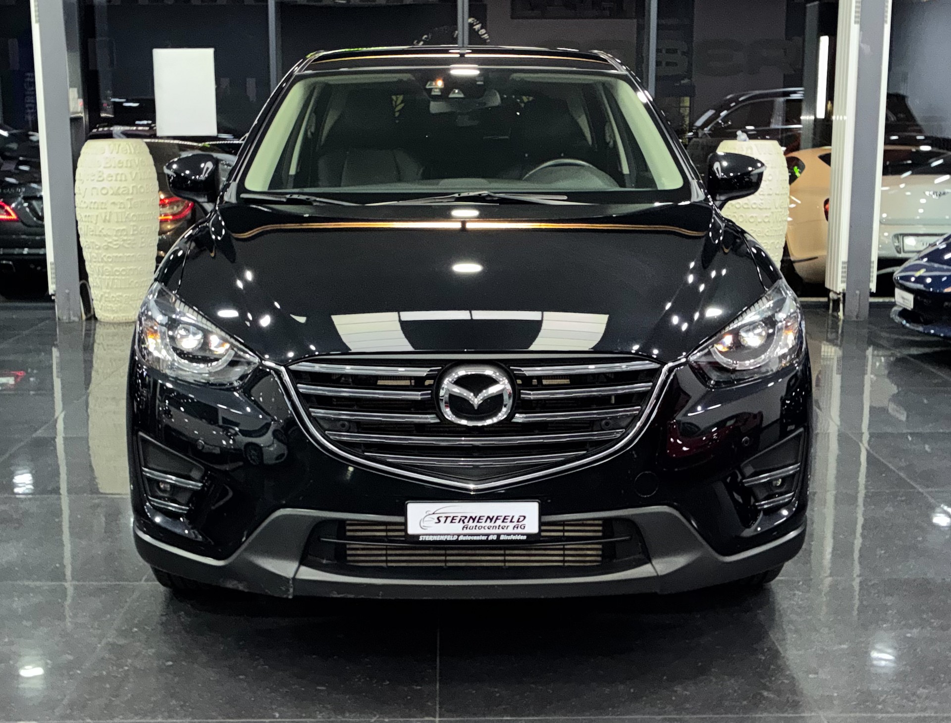 MAZDA CX-5 2.2 D HP Revolution AWD Automatic-image-1