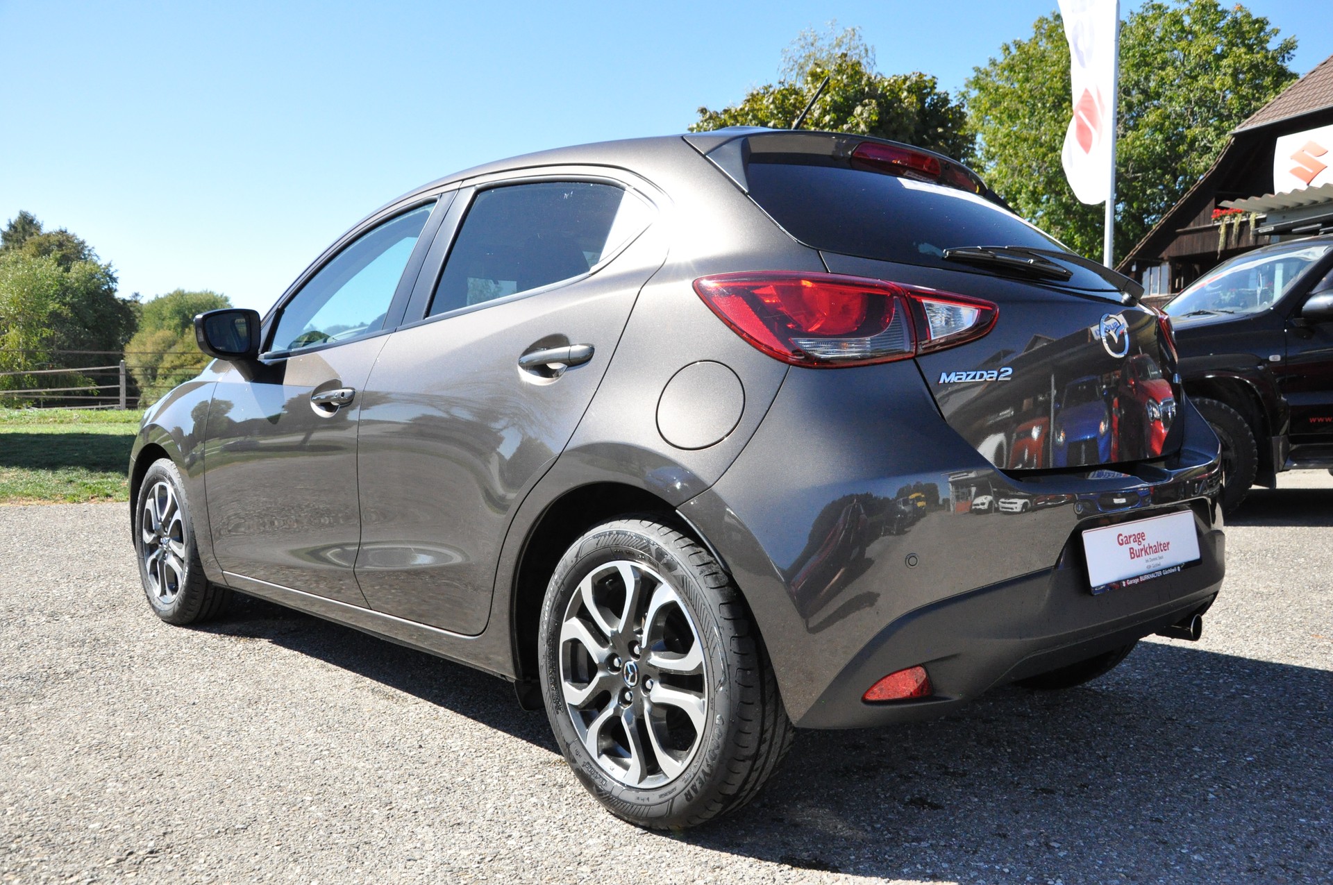 MAZDA 2 1.5i 16V Skyactiv-G Revolution-image-3