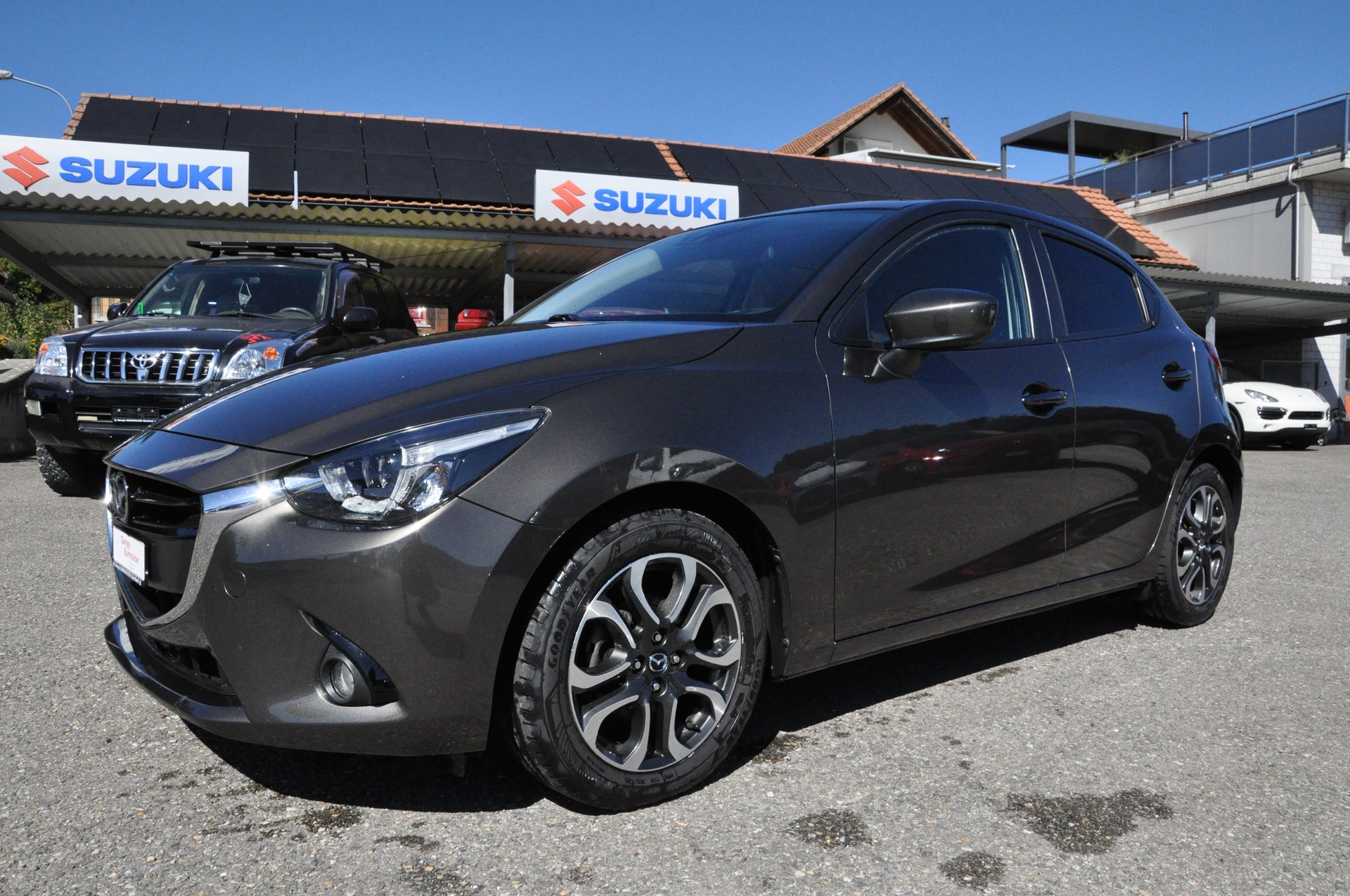 MAZDA 2 1.5i 16V Skyactiv-G Revolution-image-1
