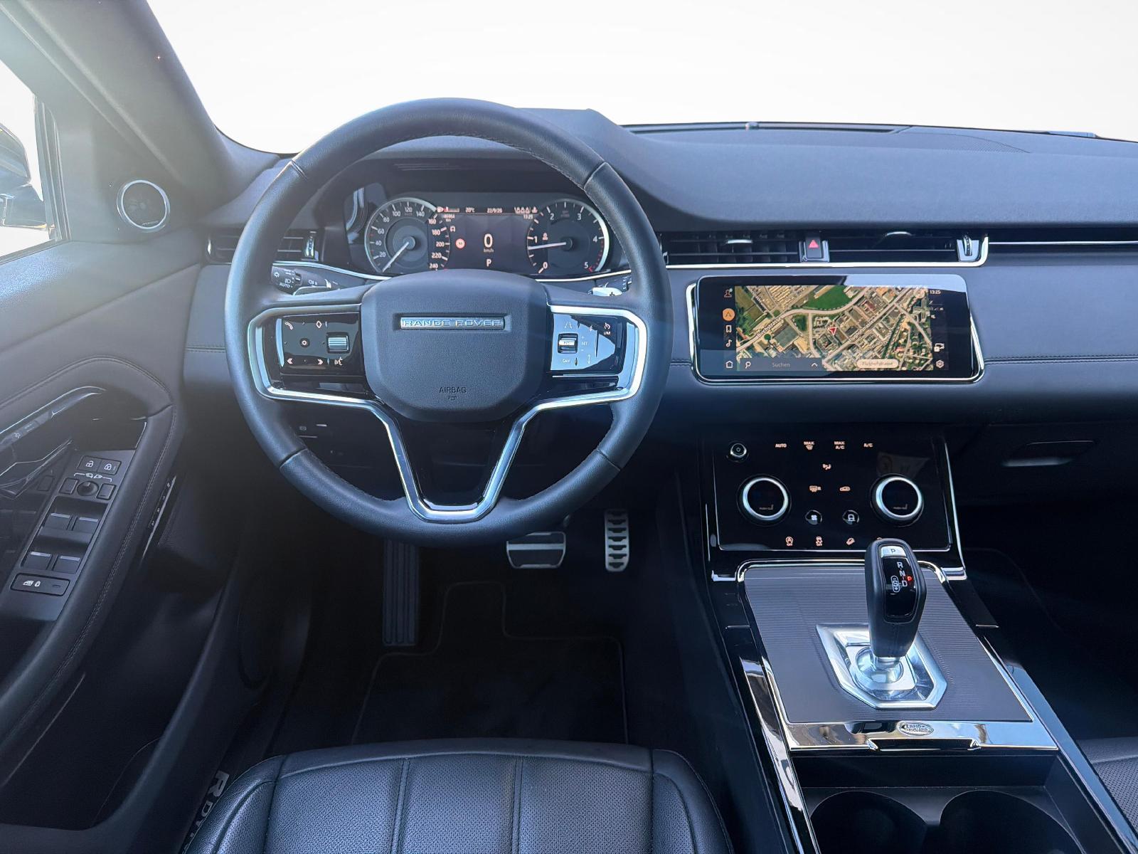 LAND ROVER Range Rover Evoque 2.0 D 165 R-Dynamic SE-image-13