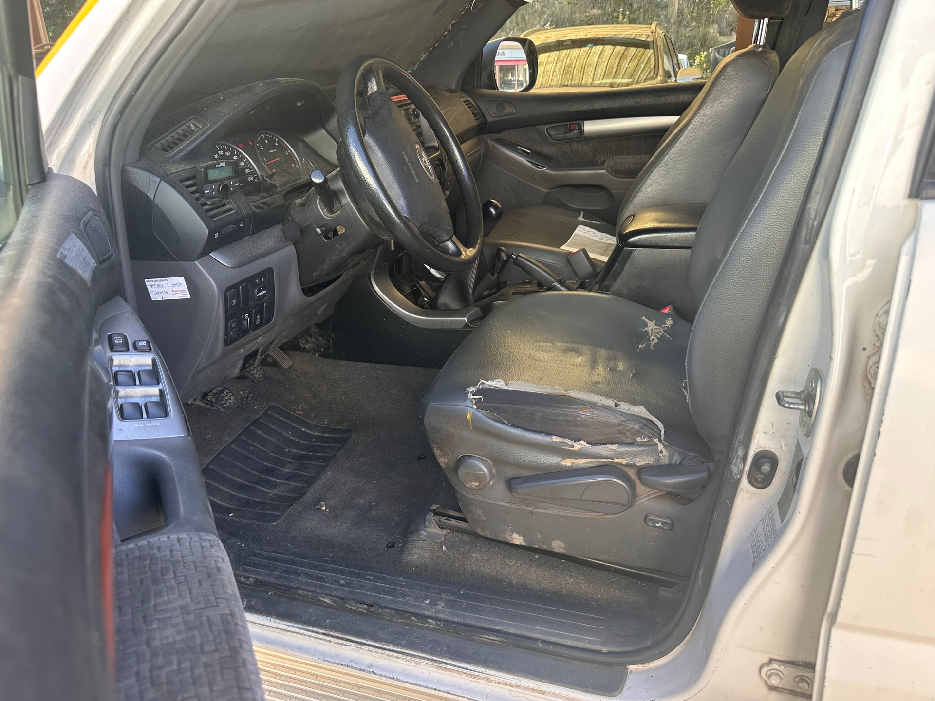TOYOTA Land Cruiser 3.0 TD Linea Sol-image-11