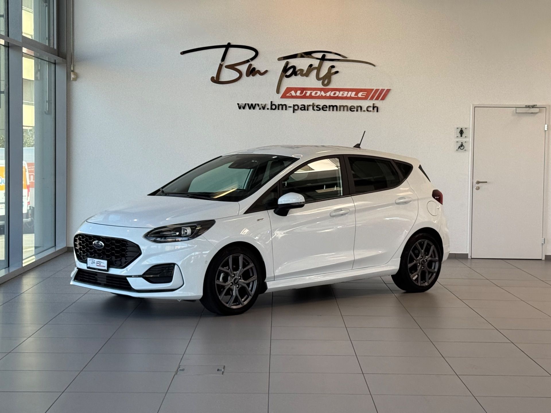 FORD Fiesta 1.0 SCTi MHEV ST Line X Automat-image-1